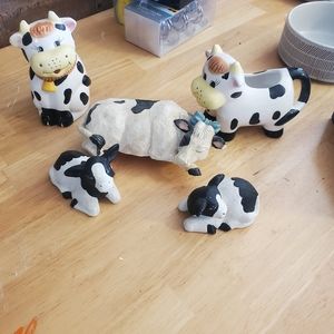 5 PIECE COW ACCENT DECOR